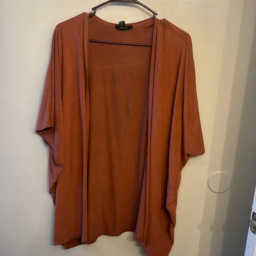 forever 21 - Picture 1 of 3